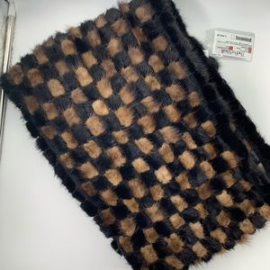 Elegant Black and Tan Check Mink Wrap
